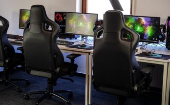 Best Gamer Chairs available - from Merax to Razer